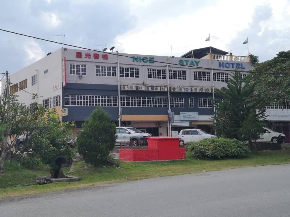 Nice Stay Hotel Raub Zewnętrze zdjęcie
